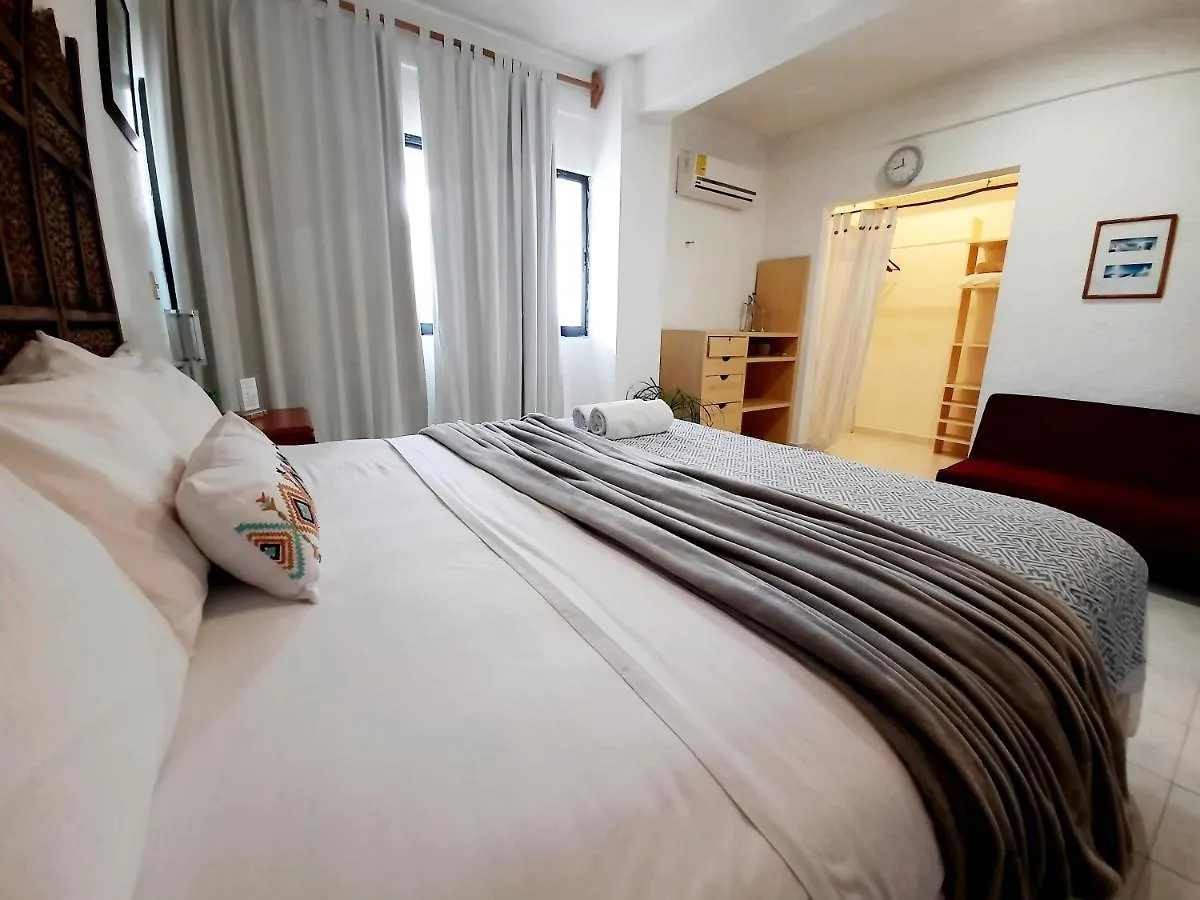 Homestay Casa Quintal - Cerca Del Mar Apartment Cancun